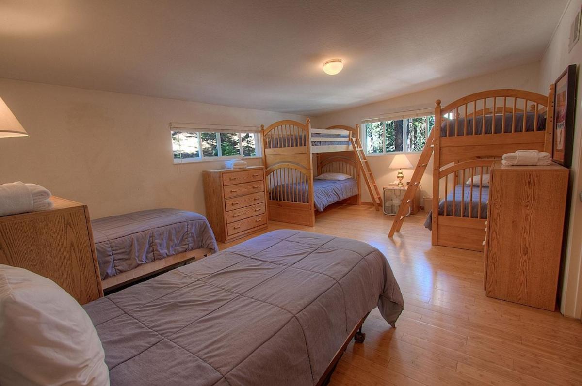 Foothill Folly Home Zephyr Cove Dış mekan fotoğraf